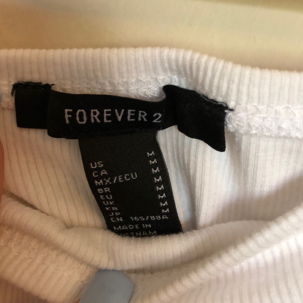 FOREVER21 RIPPED STRAPLESS TOP - Picture 3 of 3